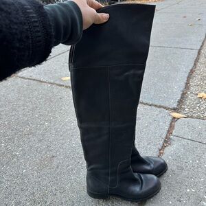 Marc Jacob’s over the knee boost